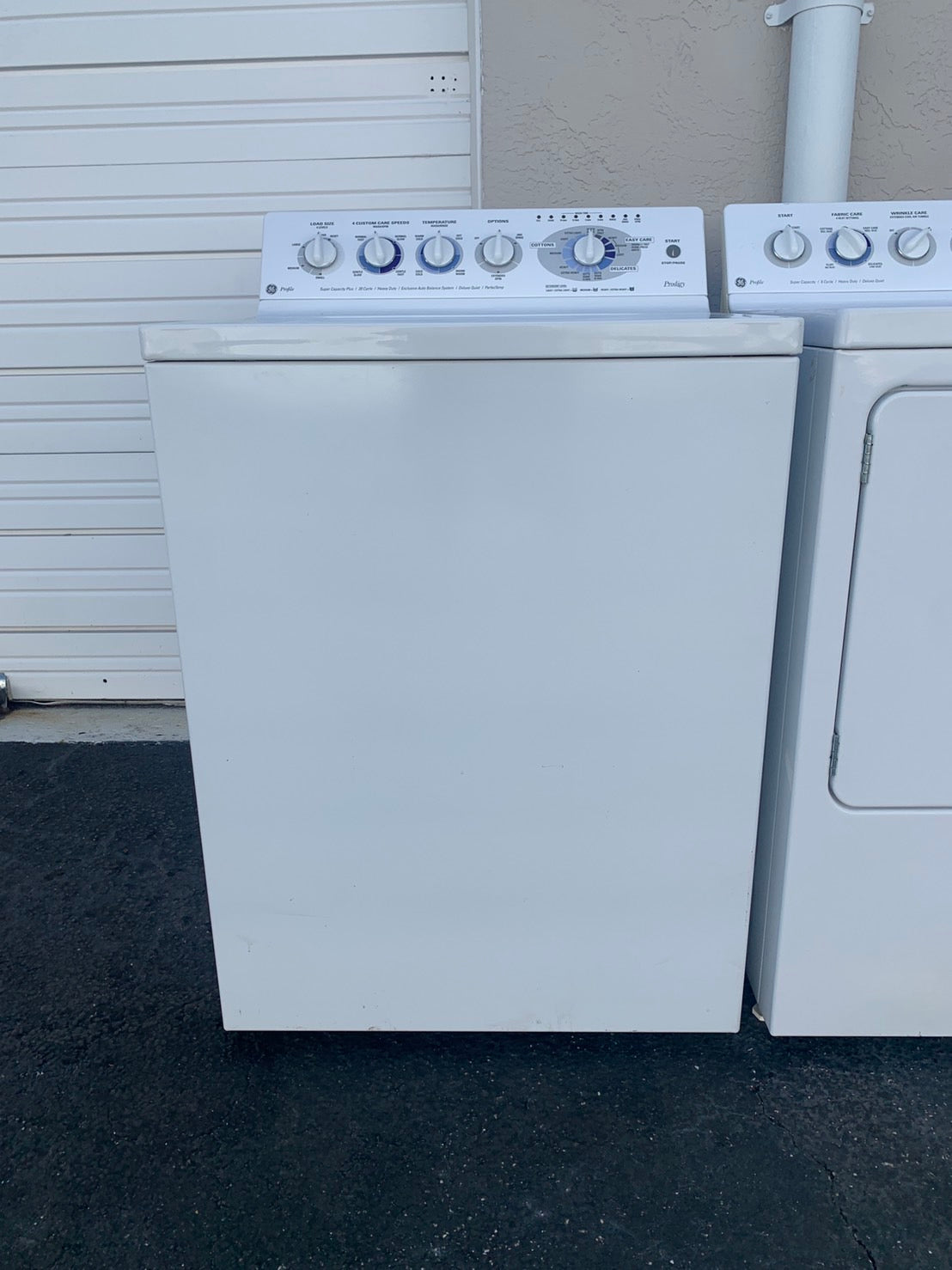 GE Washer and Dryer Set GE Washer and Dryer Set